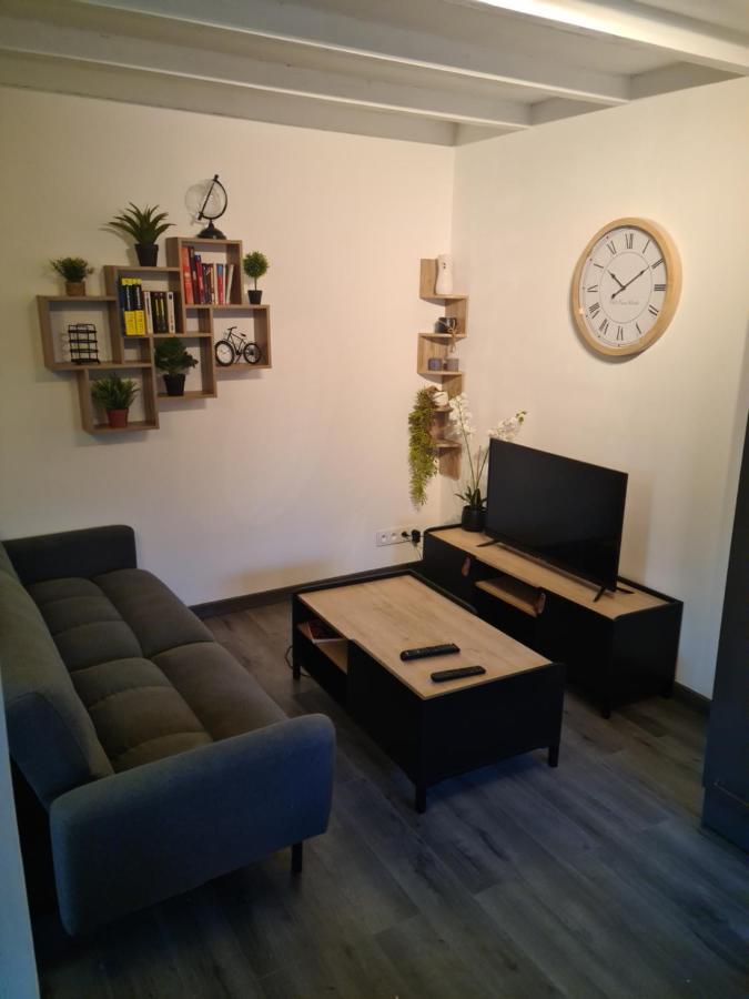 Logement Entier Situe A Taponnat Fleurignac. 외부 사진