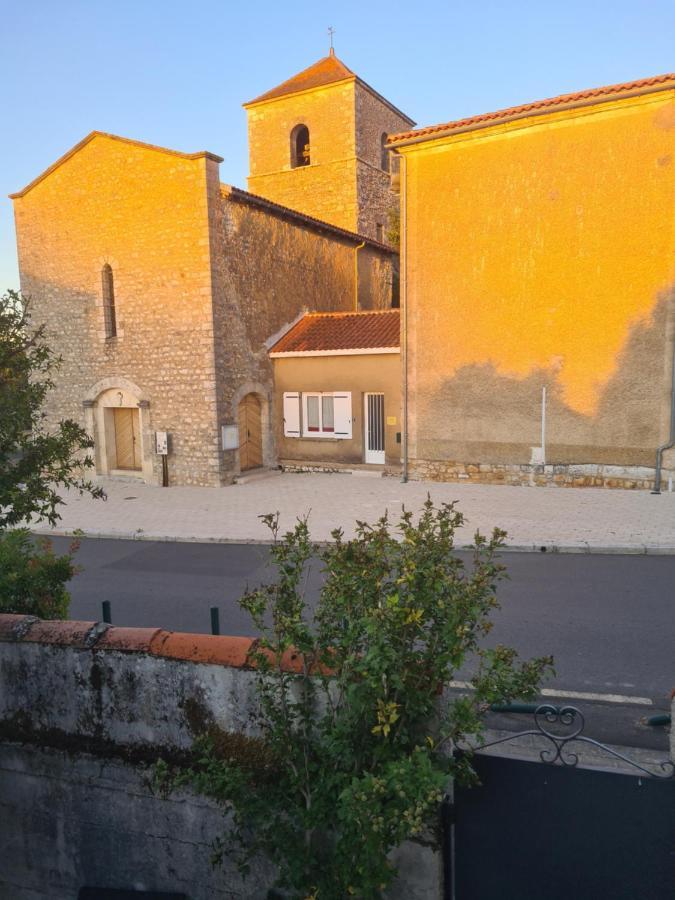Logement Entier Situe A Taponnat Fleurignac. 외부 사진